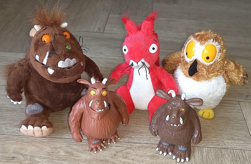 Julia donaldson x - 2,